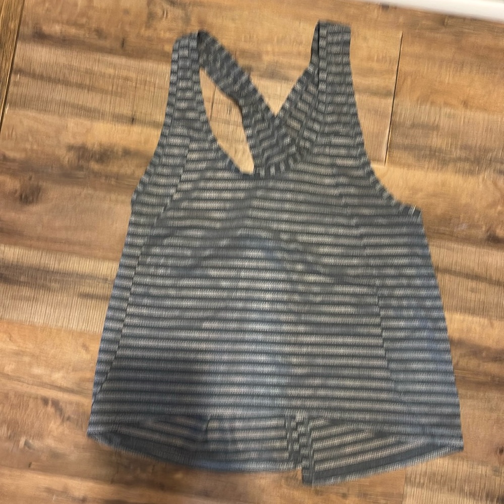 Zyia Active Nimbus Gray Split Back Tank Top Large